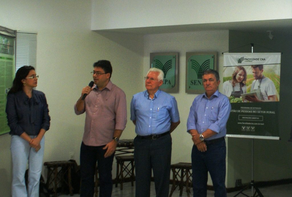 Poliana Queiroz, Sérgio Martins, Vanildo Pereira - vice-presidente da Faepa e Mário Borba